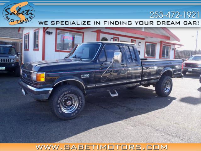 Ford F250 Z71 4X4 W/nav Pickup