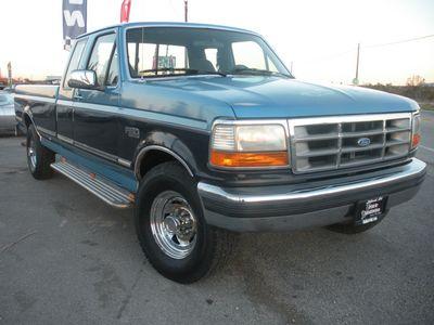 Ford F250 LT Extended,8 FOOT BOX Pickup