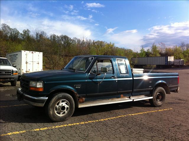 Ford F250 LT Extended,8 FOOT BOX Pickup