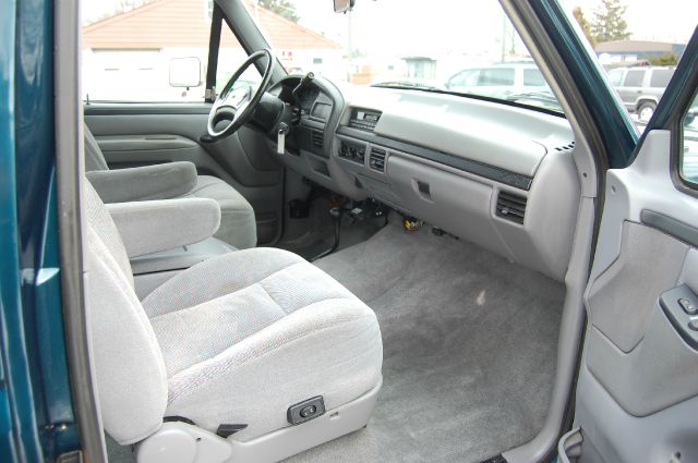 Ford F250 1996 photo 2