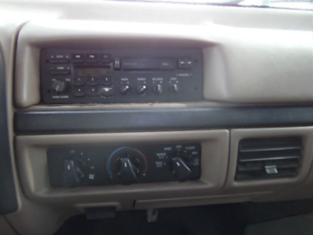 Ford F250 1996 photo 16