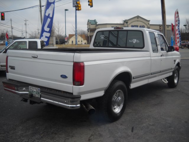Ford F250 1997 photo 1