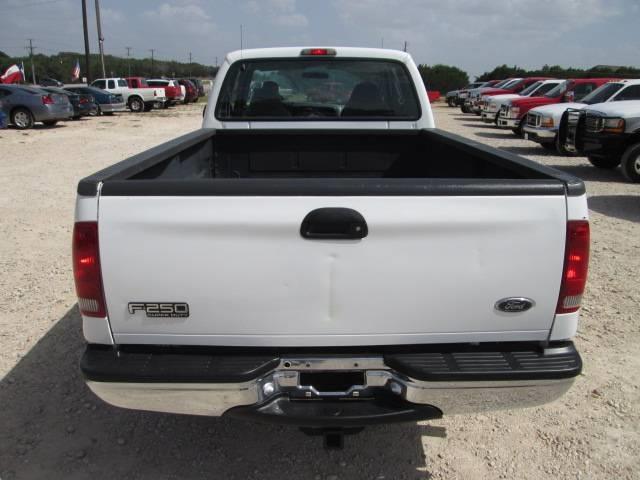 Ford F250 1999 photo 2