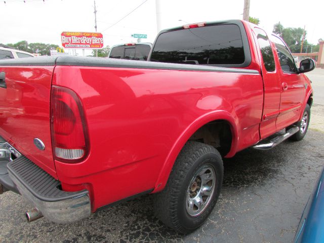 Ford F250 XL 2WD Reg Cab Pickup Truck