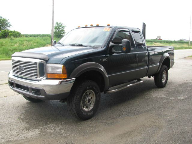 Ford F250 ESi Pickup Truck