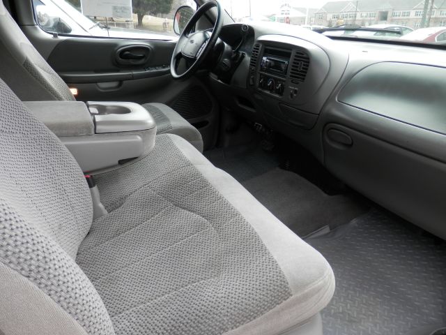 Ford F250 1999 photo 2