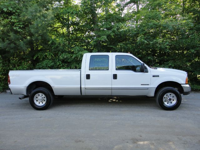 Ford F250 ST Long Bed 2WD Pickup Truck