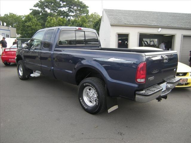 Ford F250 2001 photo 2
