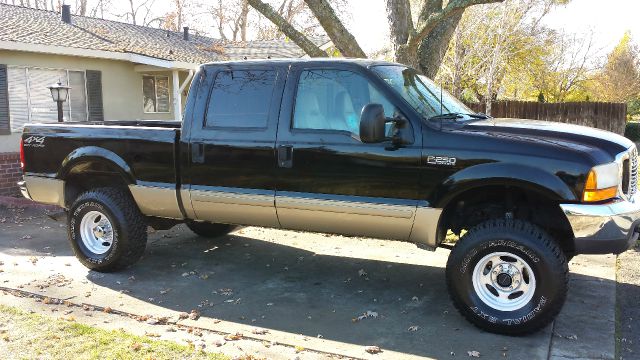 Ford F250 2001 photo 3