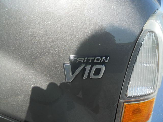 Ford F250 2002 photo 2