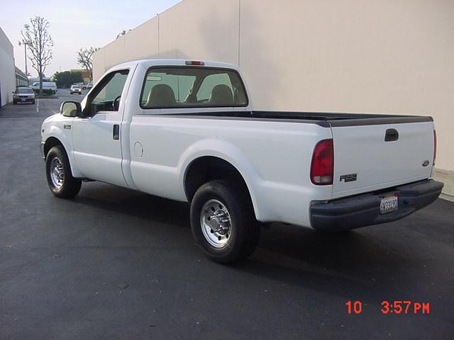 Ford F250 2002 photo 2