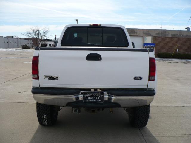 Ford F250 2002 photo 2
