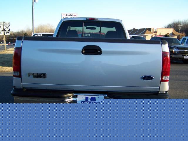 Ford F250 2002 photo 2