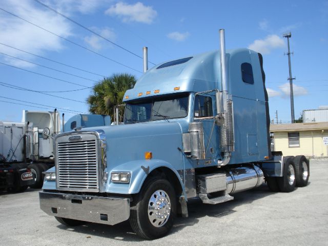 Freightliner CLASSIC 2003 photo 1