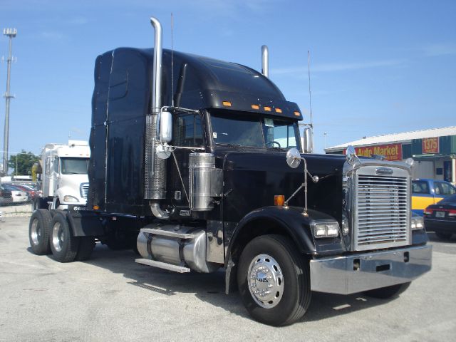 Freightliner CLASSIC 2005 photo 2