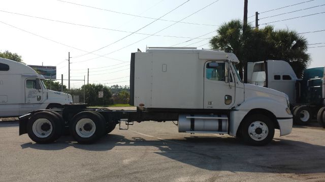 Freightliner Columbia 2002 photo 1