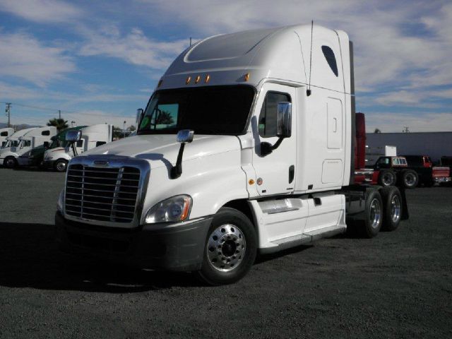 Freightliner Cascadia 2011 photo 4