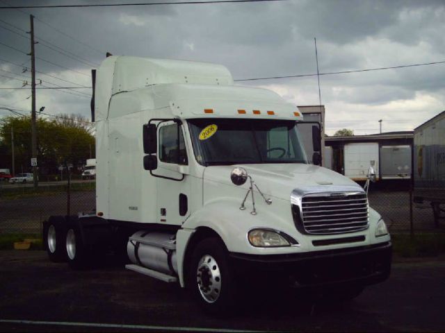 Freightliner Columbia 2006 photo 2