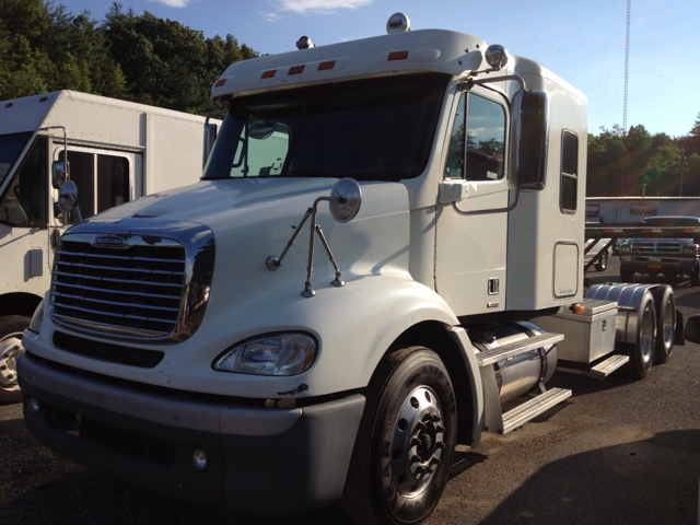 Freightliner Columbia 2007 photo 2