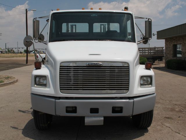 Freightliner FL80 2001 photo 4