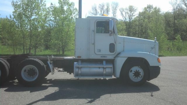 Freightliner FLD 120 2001 photo 4