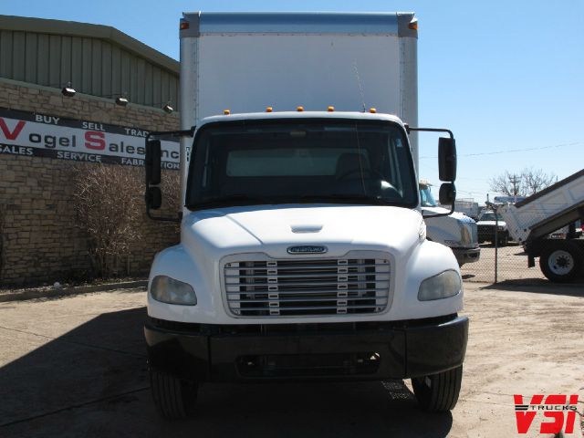 Freightliner M2 2006 photo 1