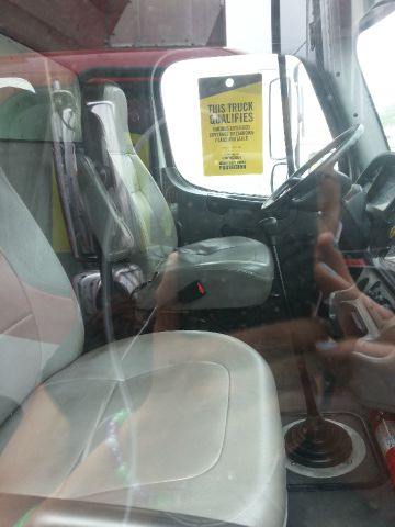 Freightliner M2 2007 photo 1