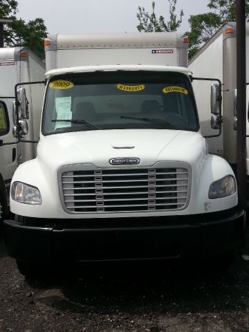 Freightliner M2 2009 photo 2