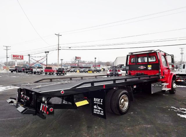 Freightliner M2 Day Cab 2014 photo 4