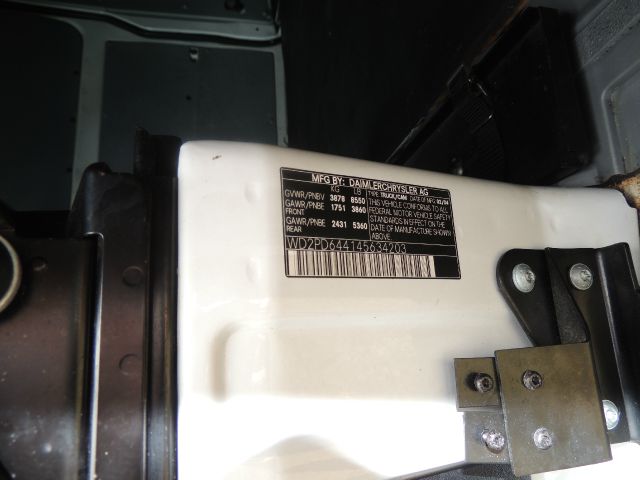 Freightliner Sprinter 2500 2004 photo 14