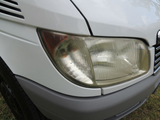 Freightliner Sprinter 2500 2004 photo 45