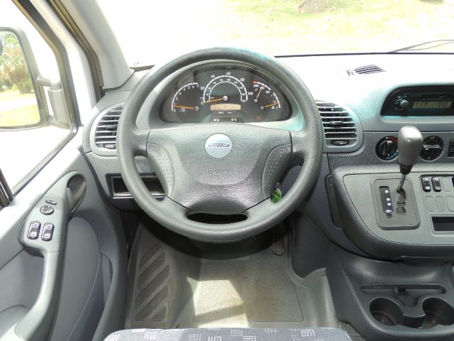 Freightliner Sprinter 2500 2004 photo 5