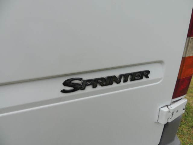 Freightliner Sprinter 2500 2004 photo 52