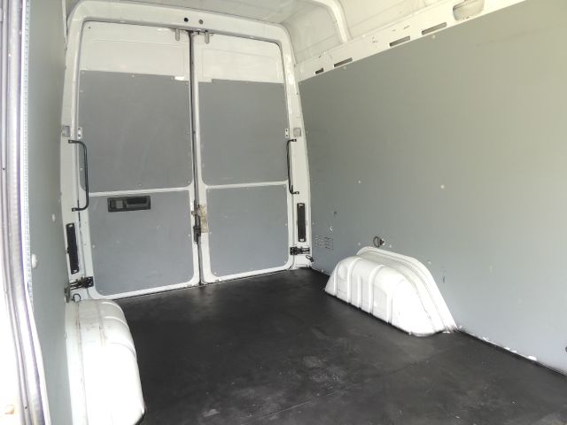 Freightliner Sprinter 2500 2004 photo 9