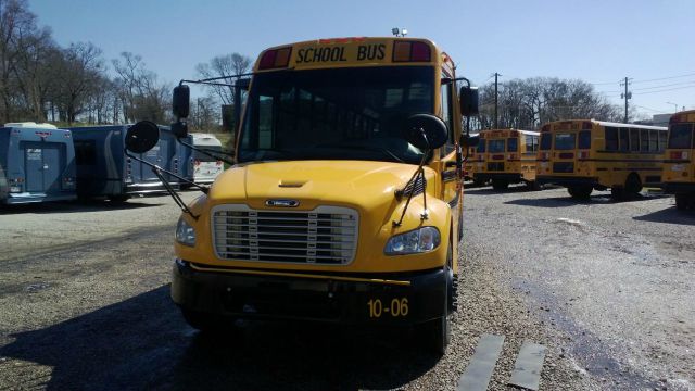 Freightliner Thomas C-2 2008 photo 1