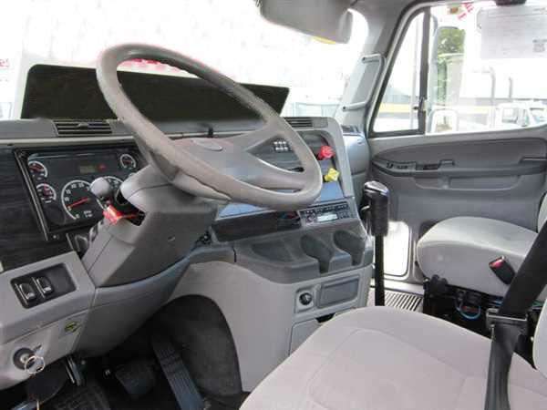 Freightliner columbia tractor Unknown Semi - Heavy Truck