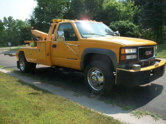 GMC 3500 HD 2002 photo 4