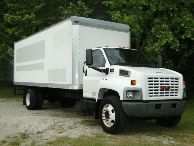 GMC 7500 2005 photo 1