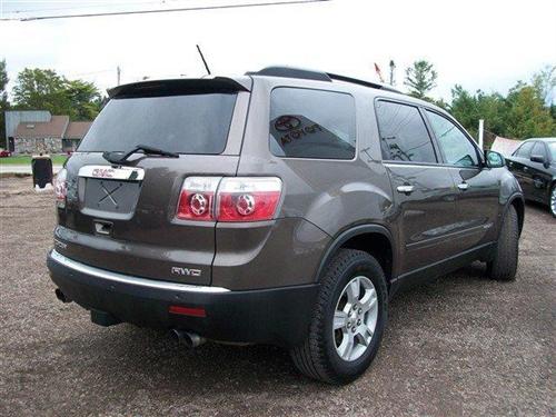 GMC Acadia 2007 photo 2