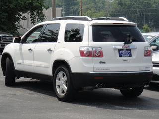 GMC Acadia 2007 photo 2