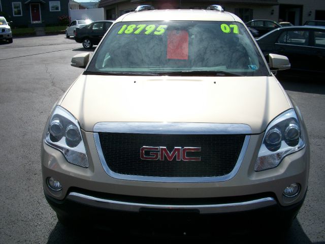 GMC Acadia 2007 photo 2