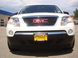 GMC Acadia 2007 photo 2