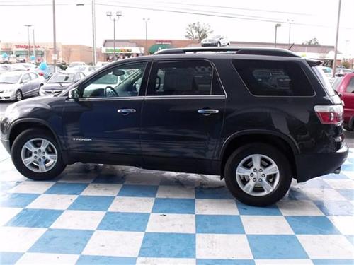 GMC Acadia 2007 photo 2