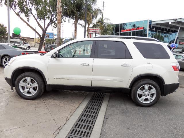 GMC Acadia 2007 photo 2