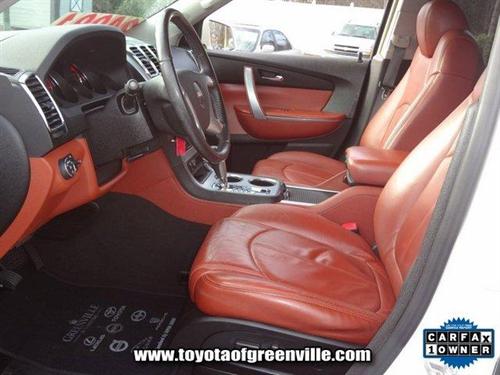 GMC Acadia 2007 photo 2