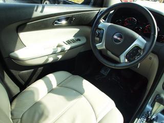 GMC Acadia 2007 photo 2