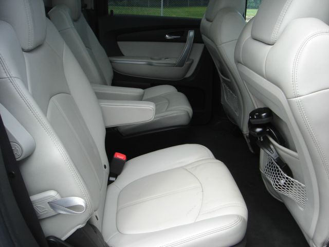 GMC Acadia 2007 photo 17