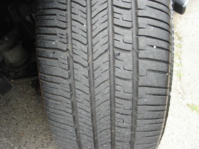 GMC Acadia 2007 photo 2