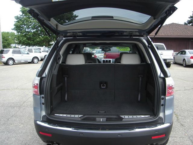 GMC Acadia 2007 photo 3