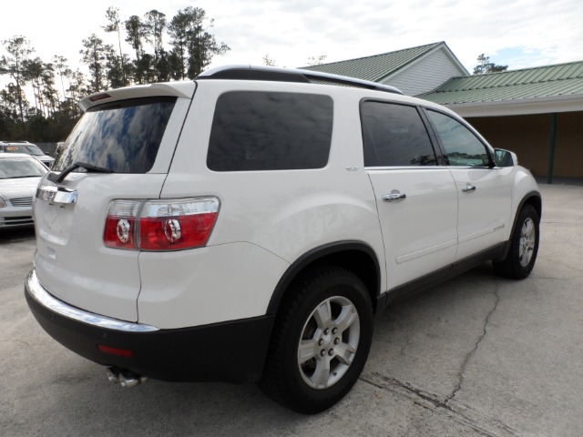 GMC Acadia 2007 photo 1